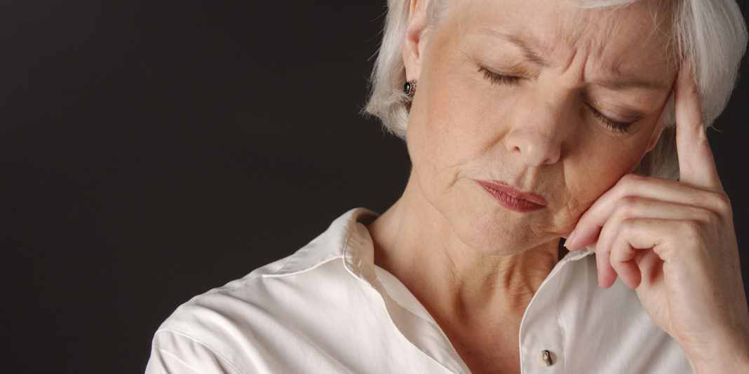 Cauza bufeurilor la menopauza